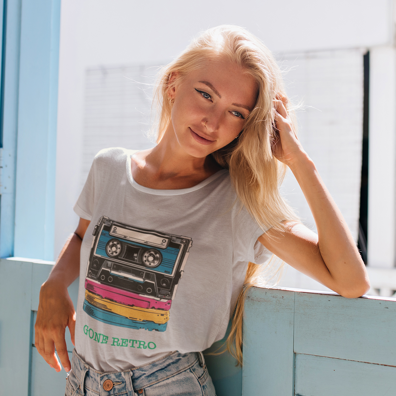 Go Retro: Create Timeless Looks by Pairing Modern Prints with Vintage Jeans