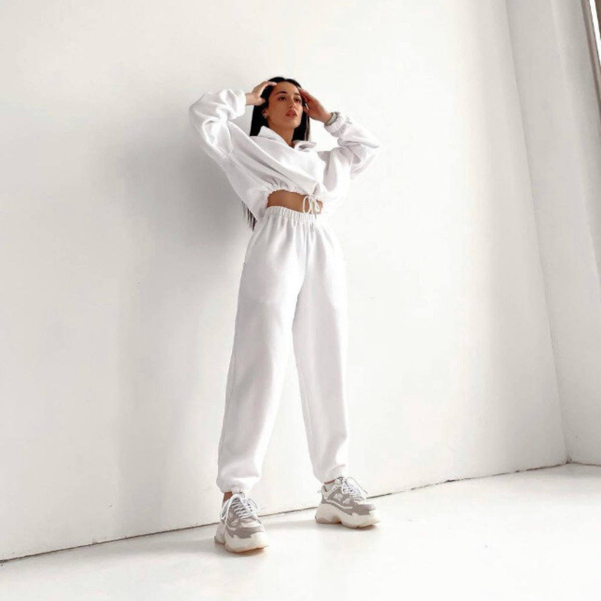 2pcs fleece fabric crop sweatshirt and cuff jogger