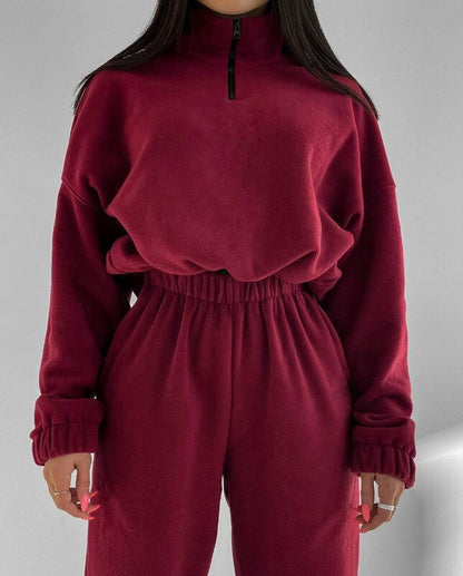 2pcs fleece fabric crop sweatshirt and cuff jogger