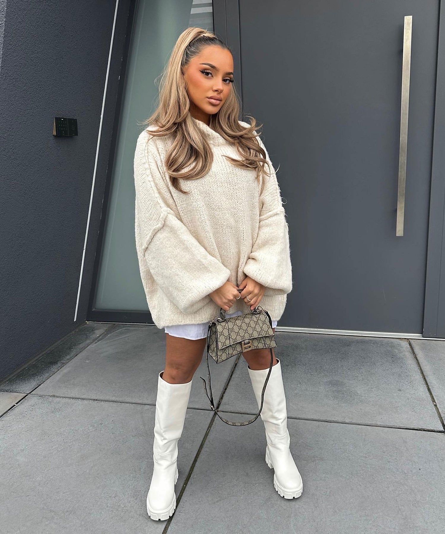 Oversize high neck jumper